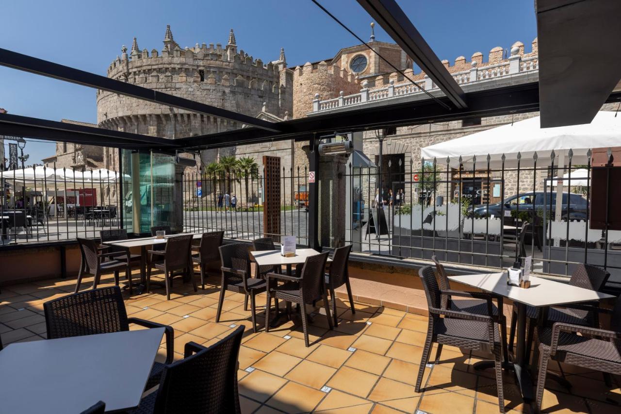 Hostal Restaurante Puerta Del Alcazar Ávila Exteriér fotografie