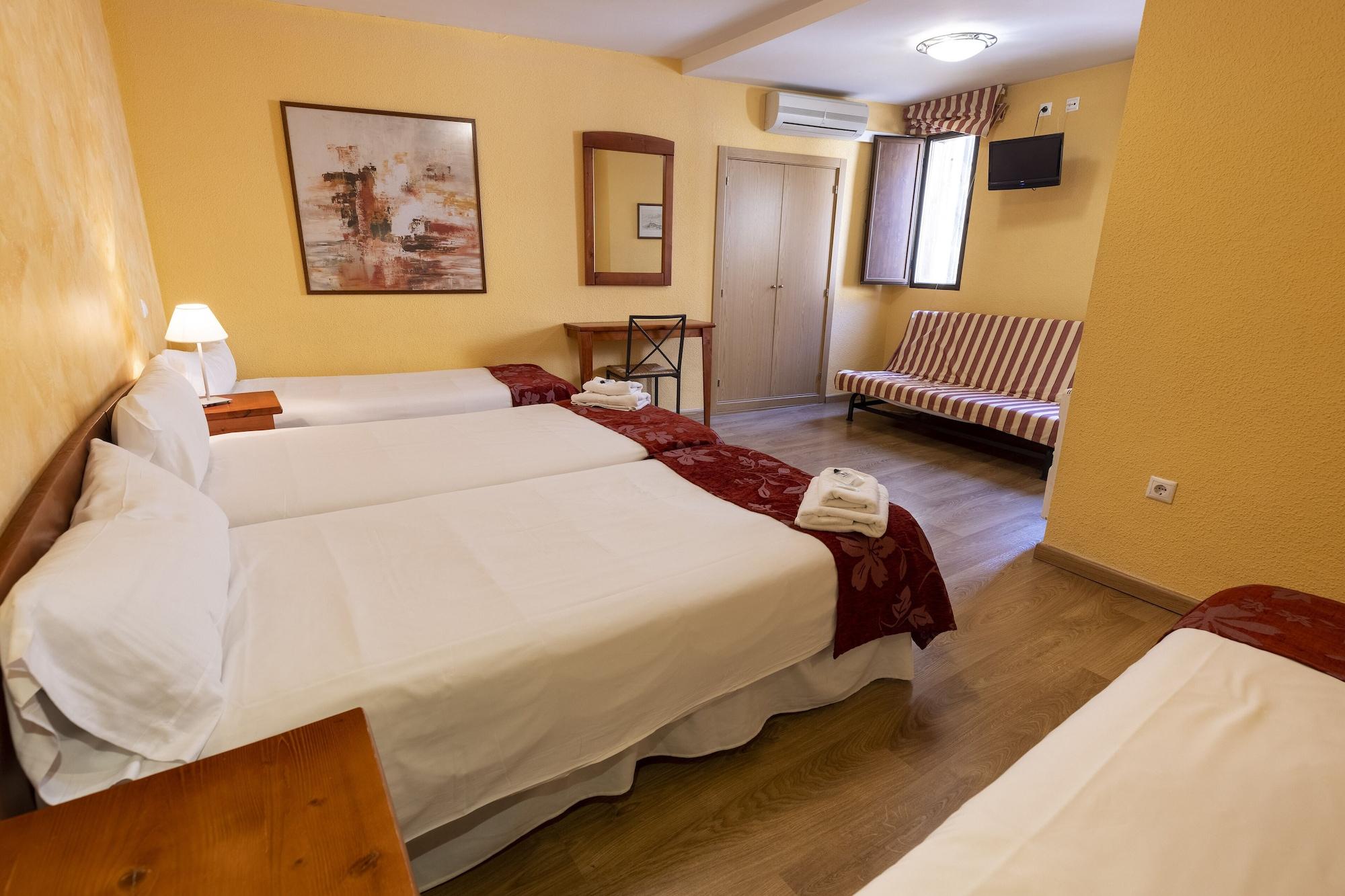Hostal Restaurante Puerta Del Alcazar Ávila Exteriér fotografie